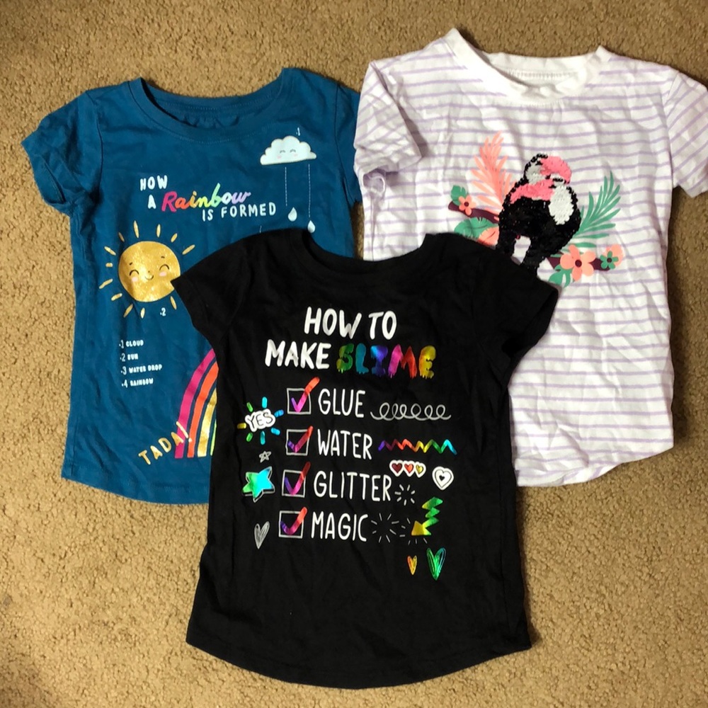⚡️4/$10⚡️ girls graphic tees